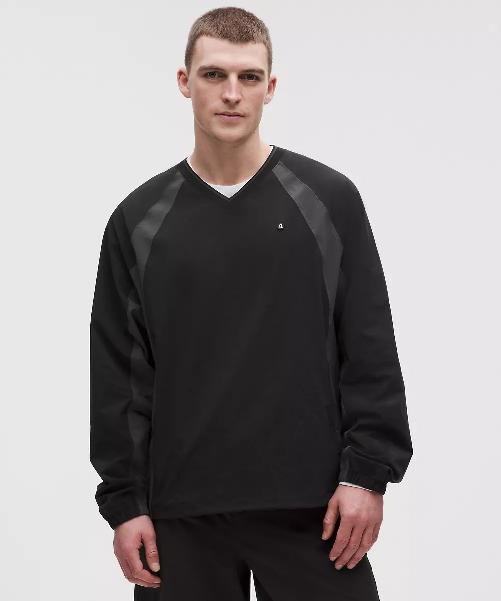 Pull de golf col V déperlant — Black/Graphite Grey, view 1