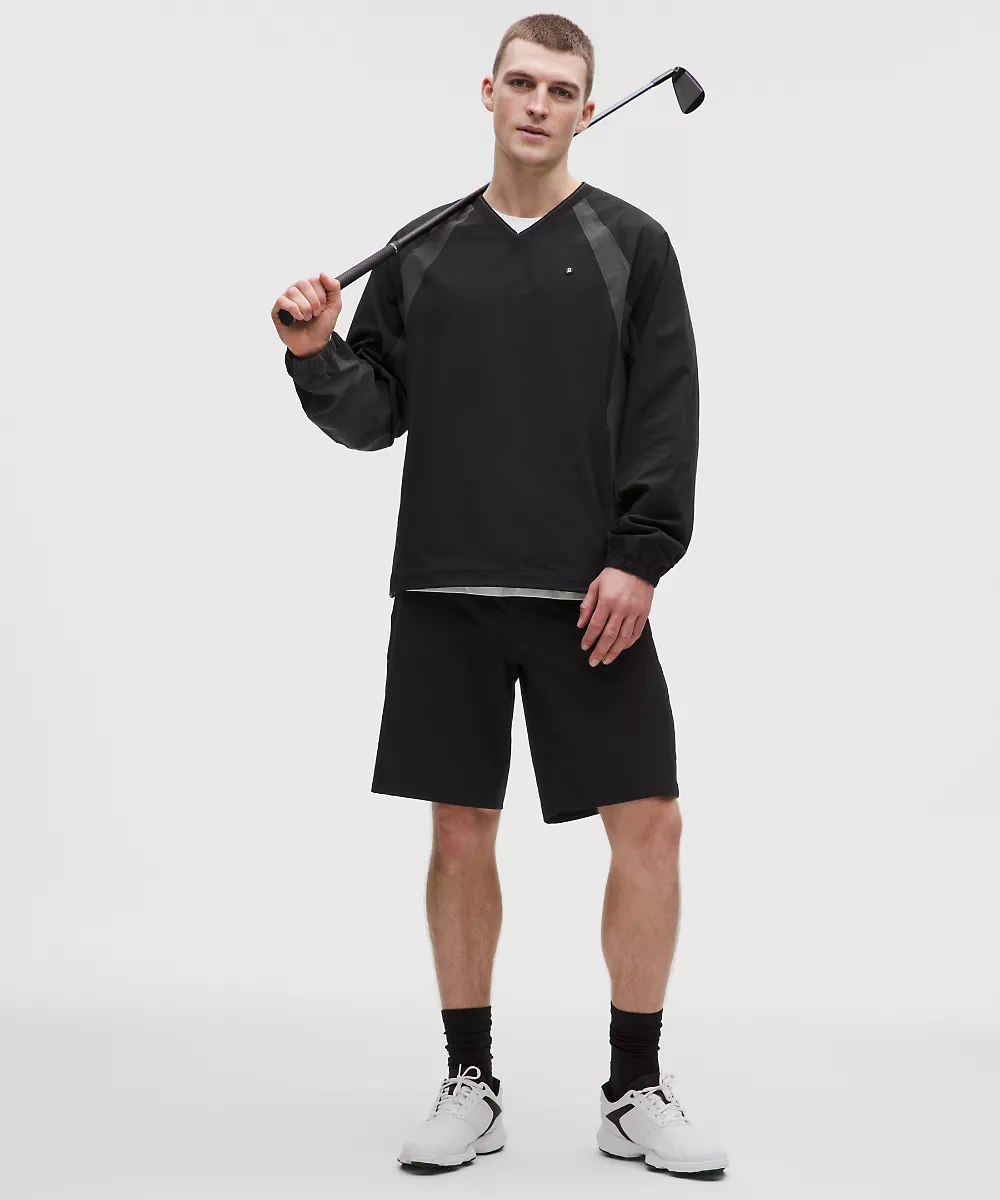 Pull de golf col V déperlant — Black/Graphite Grey, view 2