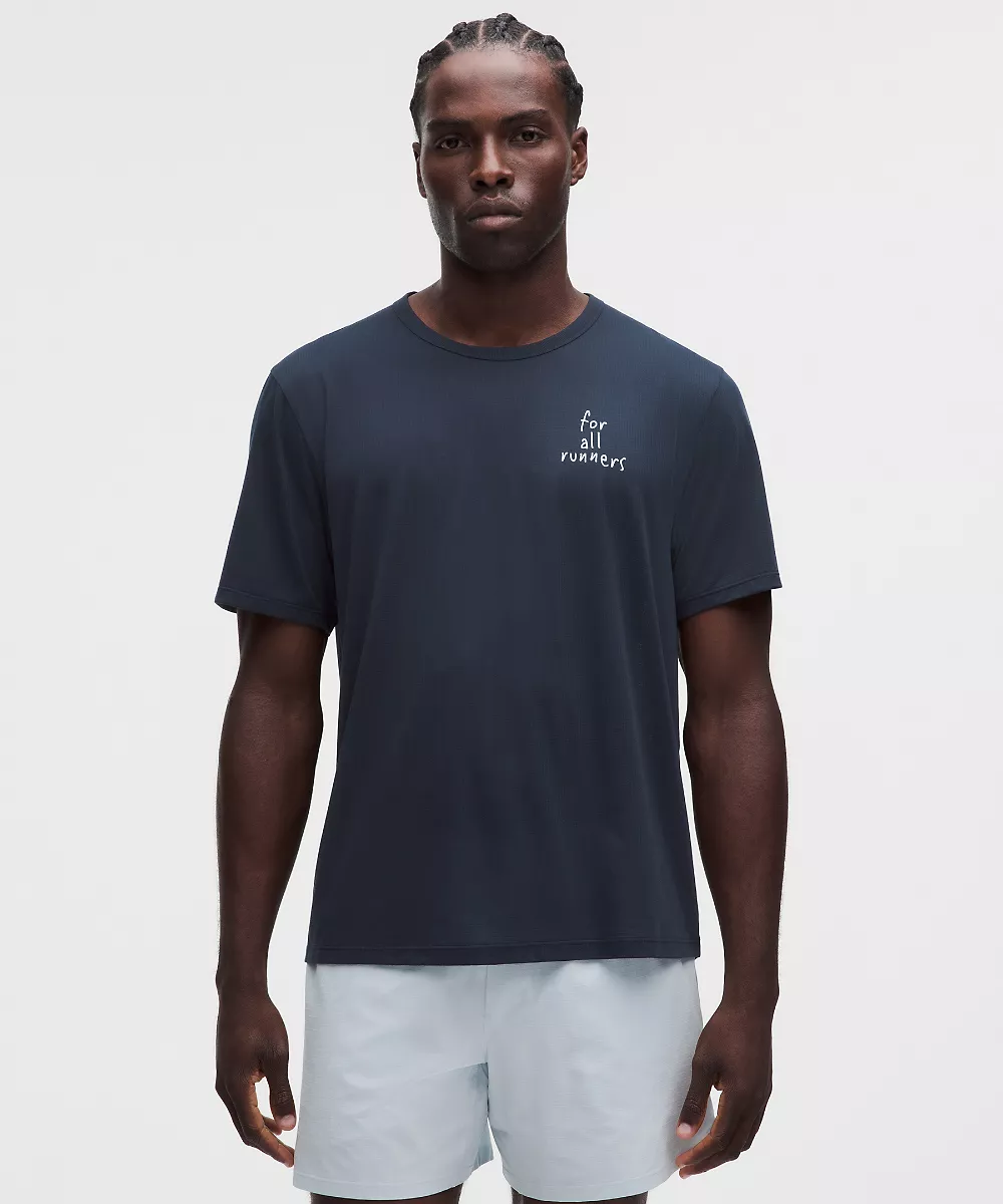 Mile Maker chemise en mesh manches courtes *For All Runners — True Navy, view 1