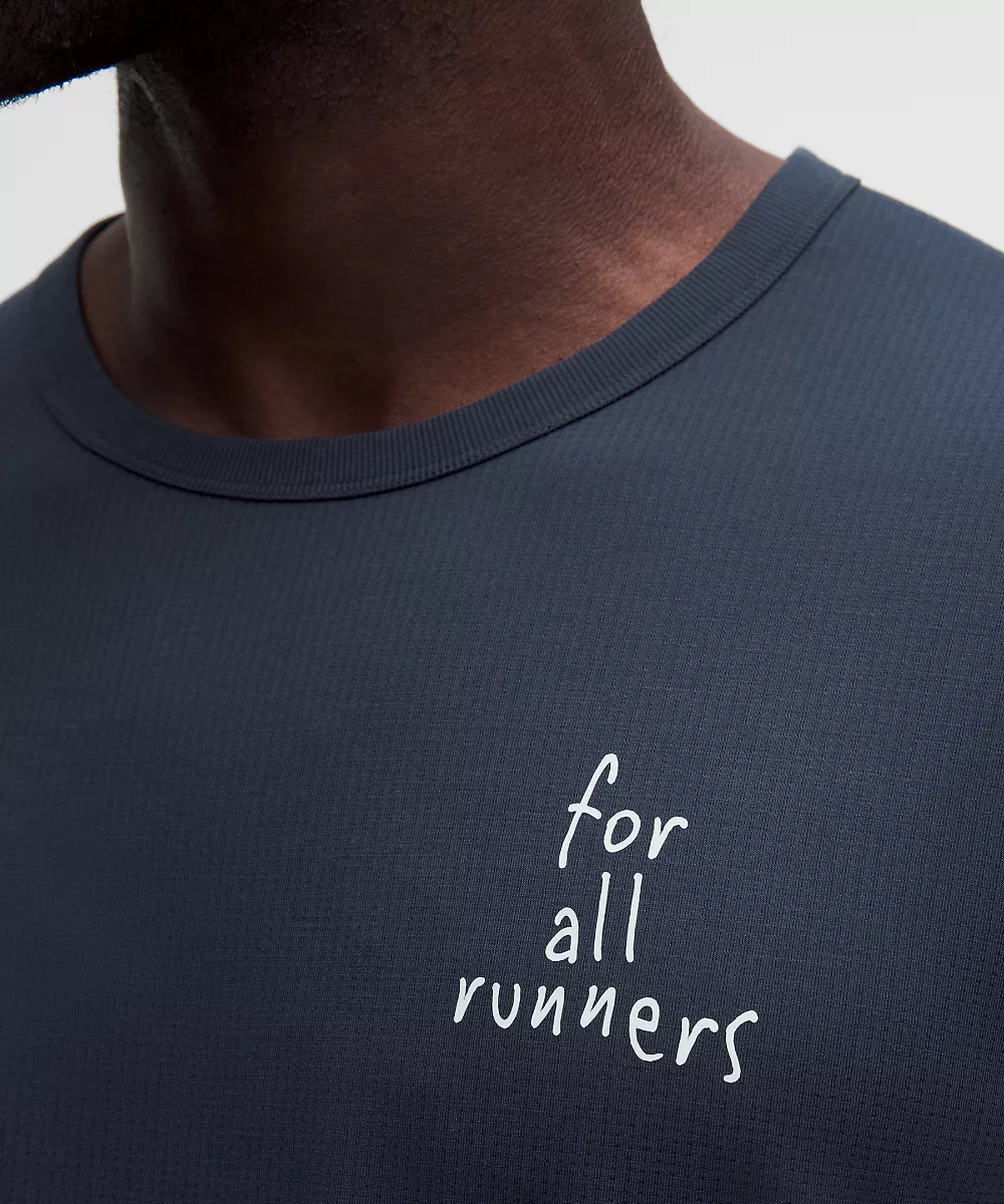 Mile Maker chemise en mesh manches courtes *For All Runners — True Navy, view 5