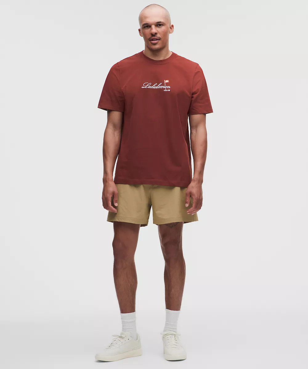 T-shirt en coton épais coupe classique *Golf Flag — Cranberry Charm, view 2