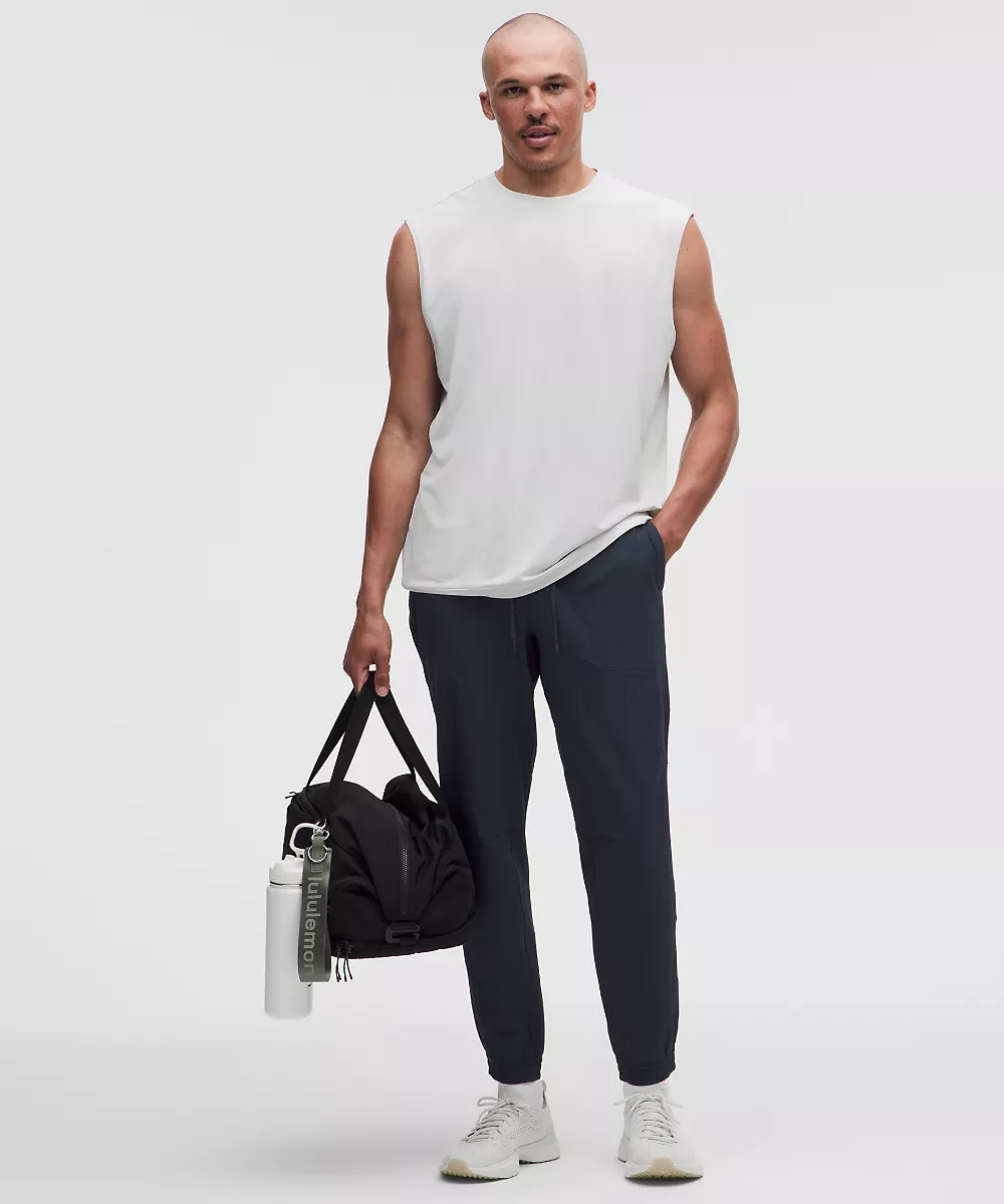 License to Train jogging texturé *Shorter — True Navy, view 1