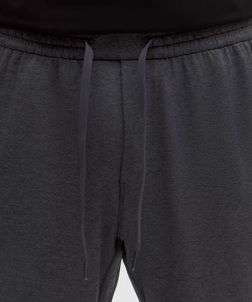 Jogging en jersey doux *Shorter — Heathered Black/Heathered Obsidian, view 4
