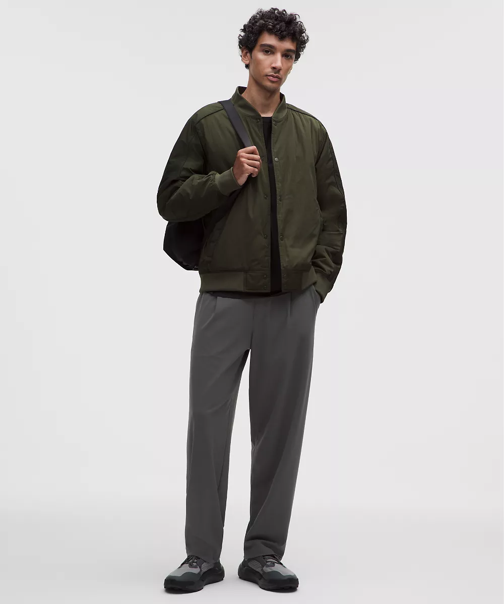 Pantalon Daydrift coupe décontractée plissé homme Regular *No Belt Loops — Graphite Grey, view 1