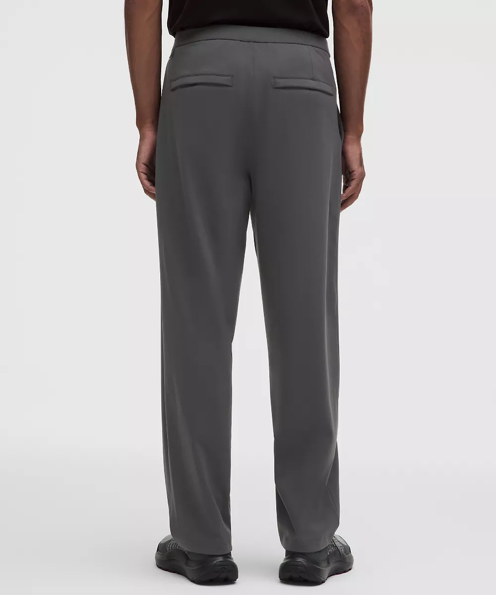 Pantalon Daydrift coupe décontractée plissé homme Regular *No Belt Loops — Graphite Grey, view 3