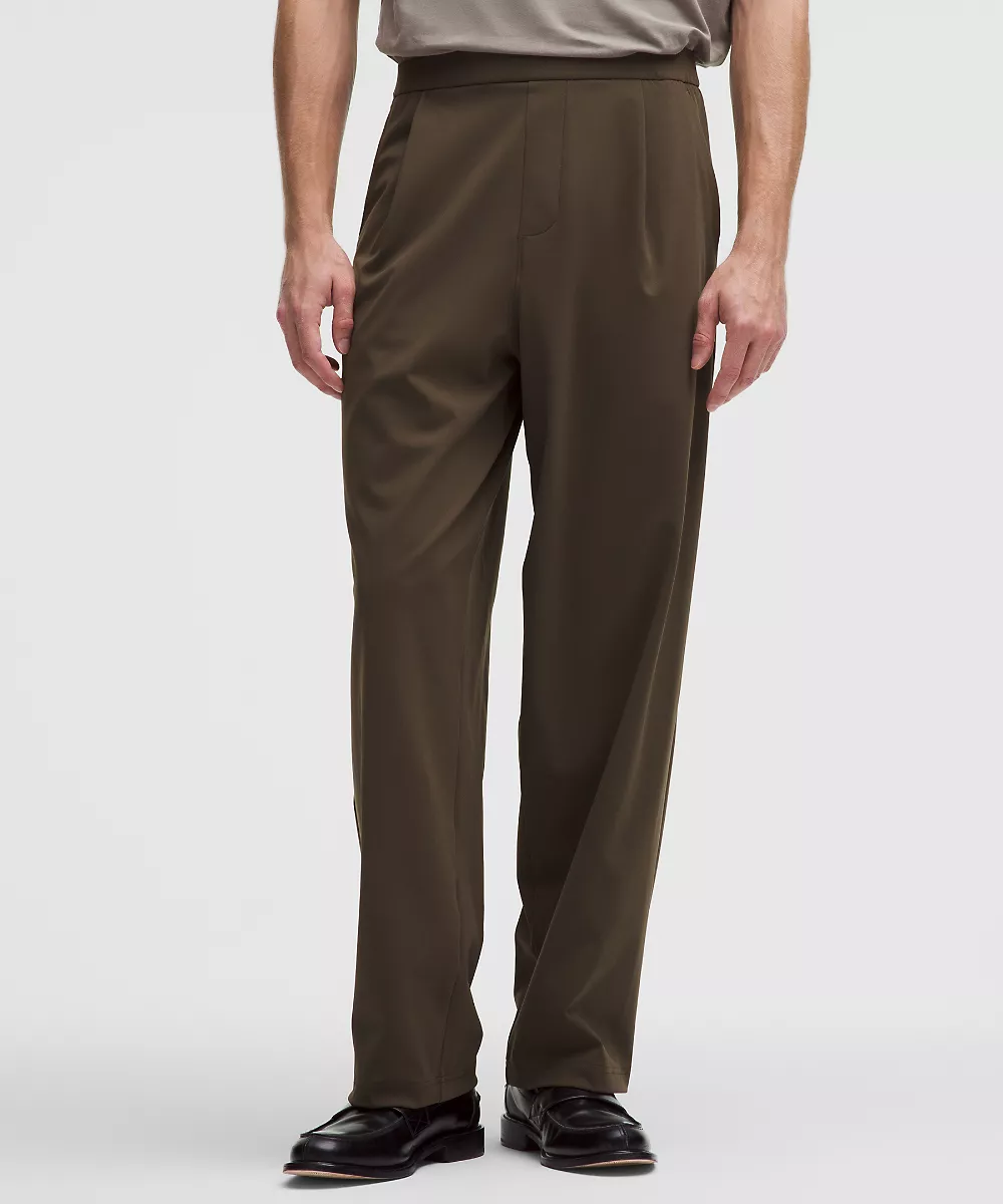 Pantalon Daydrift coupe décontractée plissé homme Regular *No Belt Loops — Olive Brown, view 1