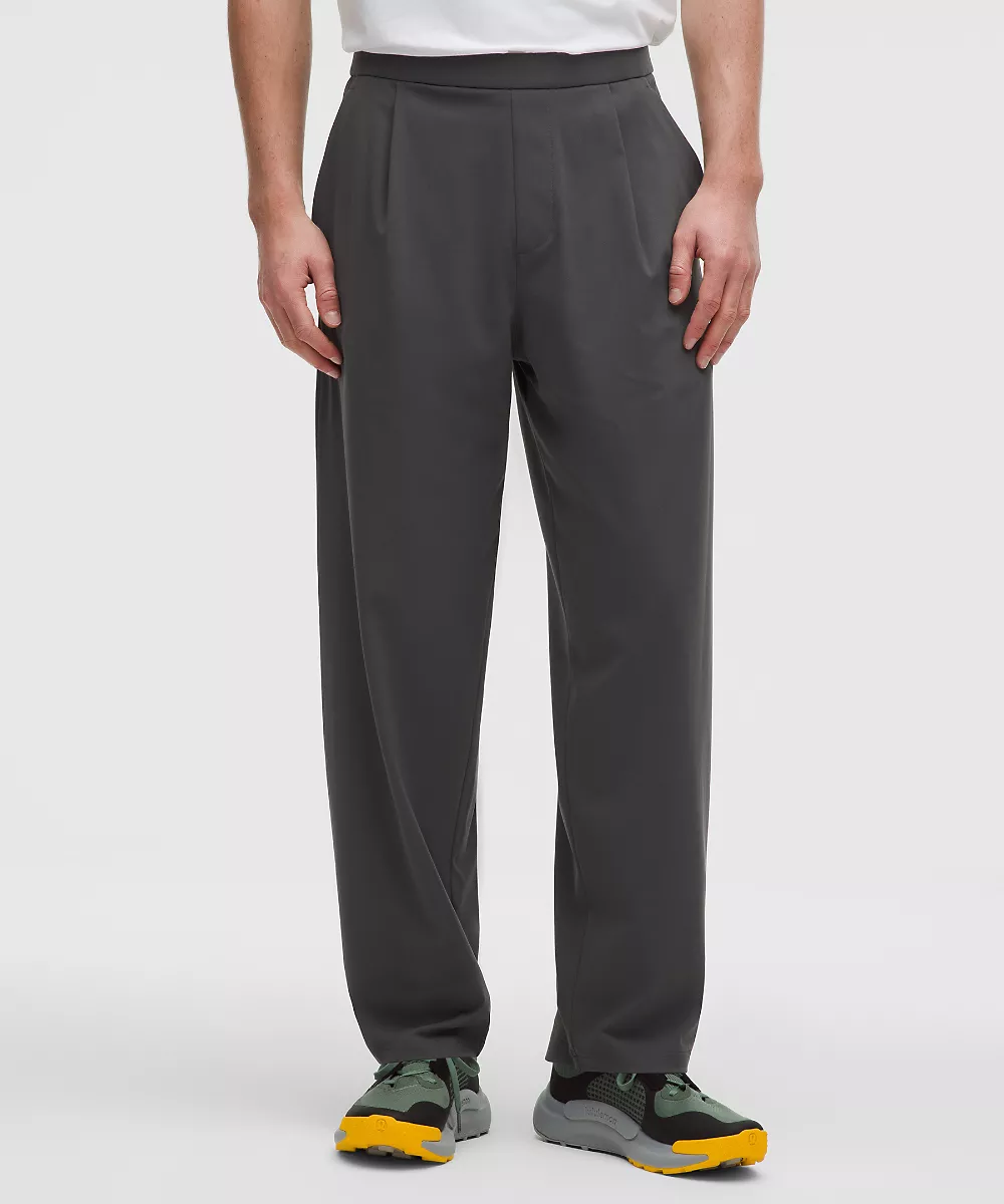 Pantalon Daydrift coupe décontractée plissé homme *Tall — Graphite Grey, view 1