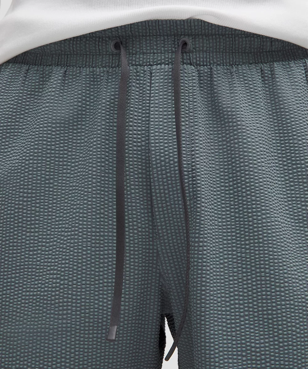 Short de bain texturé 7" *Sans doublure — Simple Stripe Crater Blue Grey Oasis, view 4