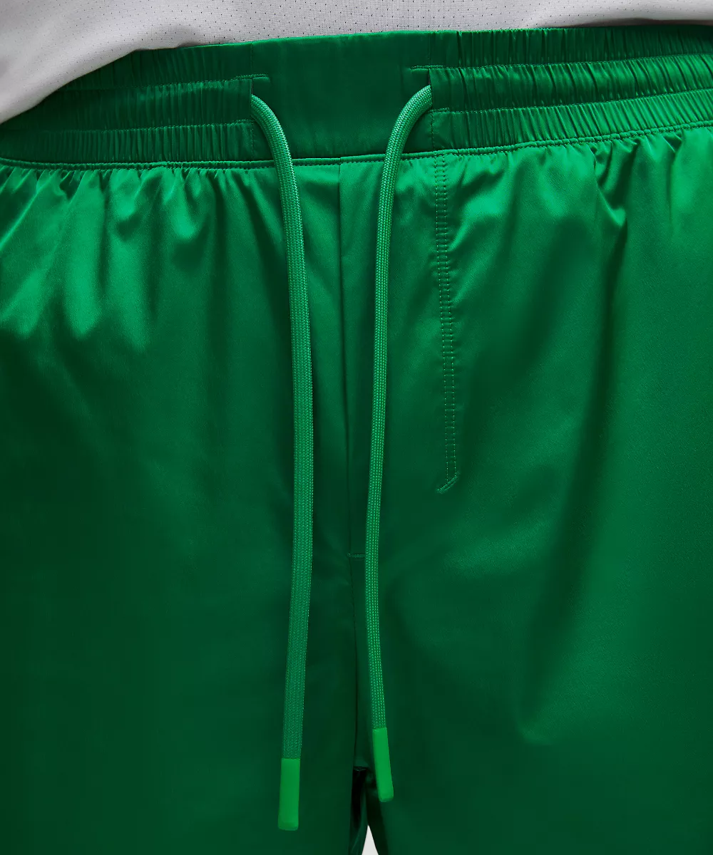 Short en nylon satiné extensible 5" — Raceway Green, view 5