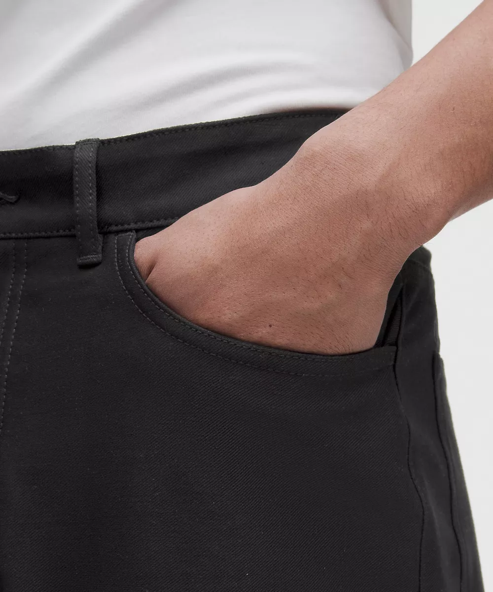 Short EasyFive coupe décontractée 7" — Black, view 5