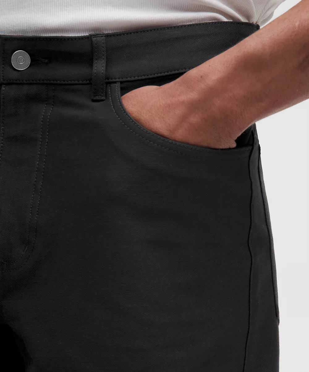 Short EasyFive coupe décontractée 9" — Black, view 5