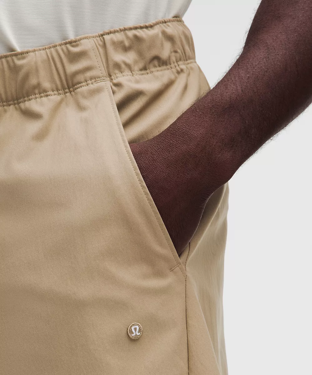 Short de golf en twill extensible coupe décontractée 9" — Oakwood Tan, view 5