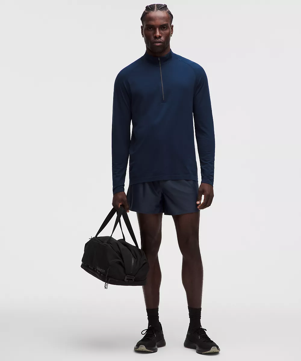 Short de sport en mesh sans doublure 4" — True Navy, view 1