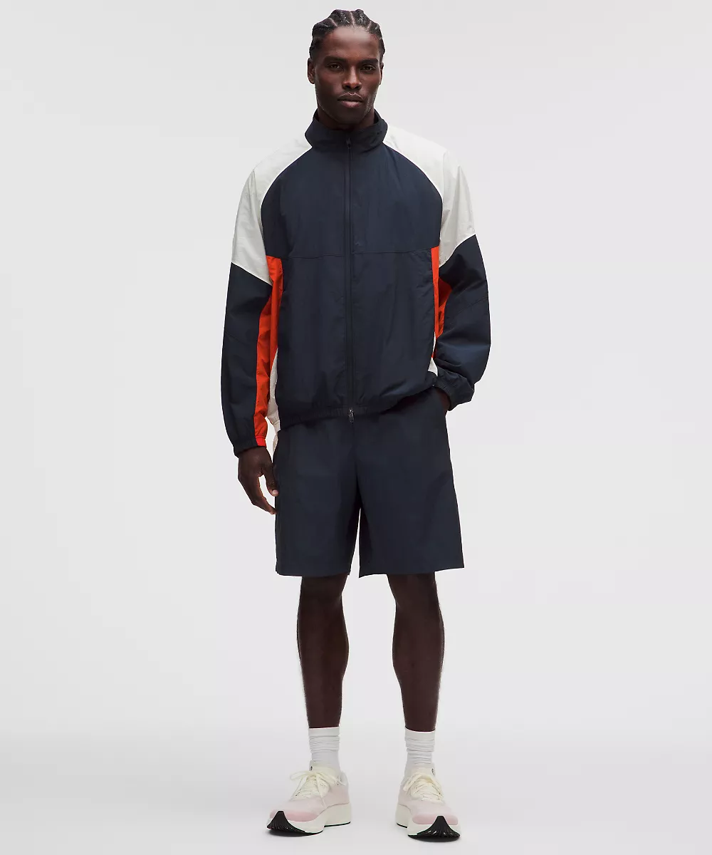 Short de survêtement en nylon coupe décontractée 9" — True Navy/Coconut Ivory, view 2