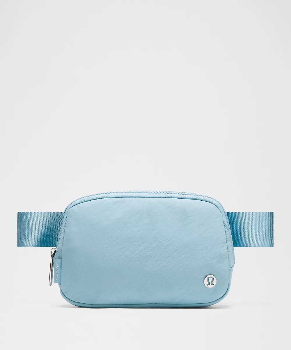 Sac banane Everywhere à longue bandoulière 1L — Seafoam/Silver, view 1