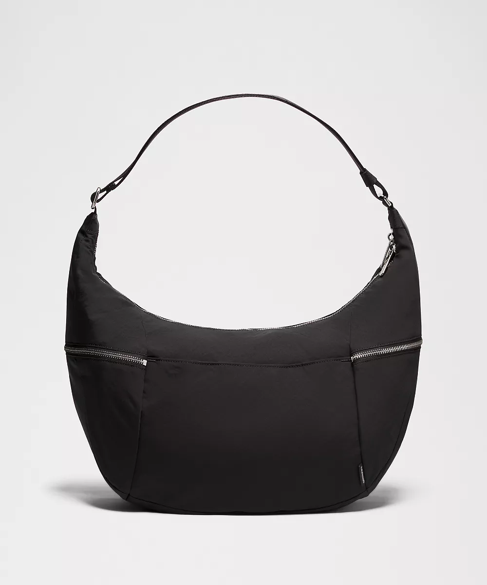 Grand sac bandoulière souple 13L *Metal Hardware — Black, view 3