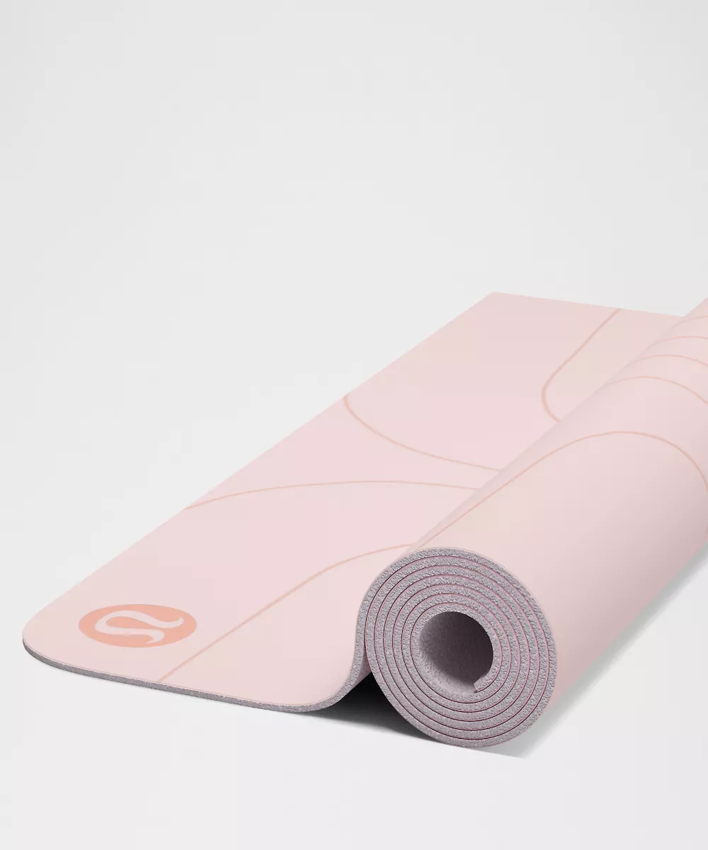 lululemon Align™ tapis de yoga 5mm *Caoutchouc certifié FSC™ — Pink Pearl, view 4