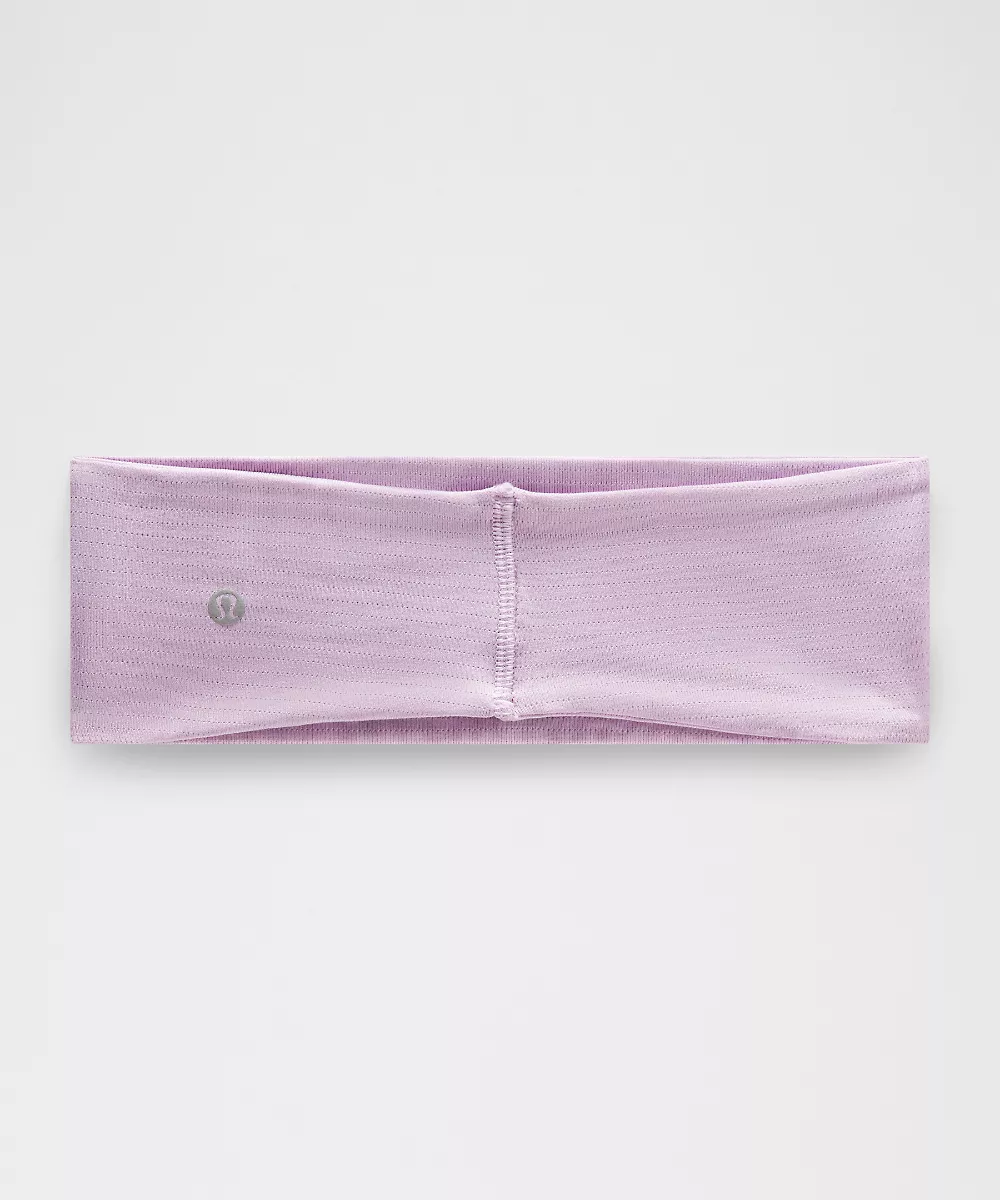 License to Train bandeau large — Lilac Play, view 2