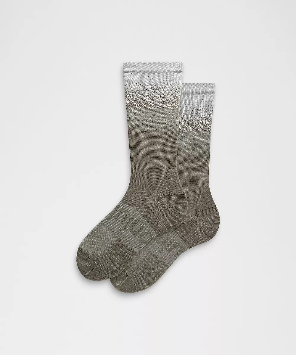 Chaussettes mi-hautes Power Stride unisexe ombré — Pelican/Army Green, view 1