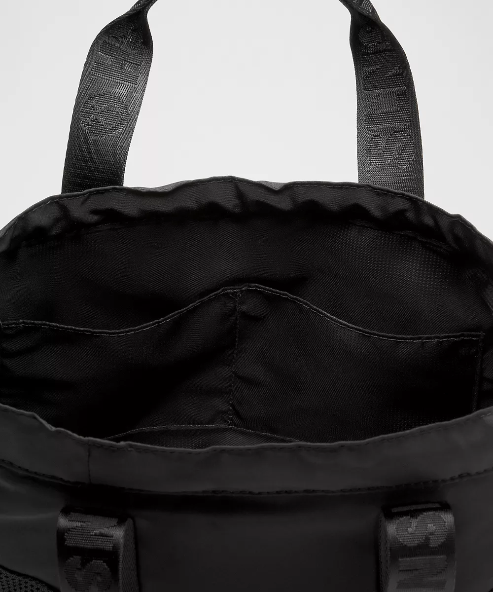 Sac bandoulière resserré Mini 3,5L *SLNSH Collection — Black, view 5