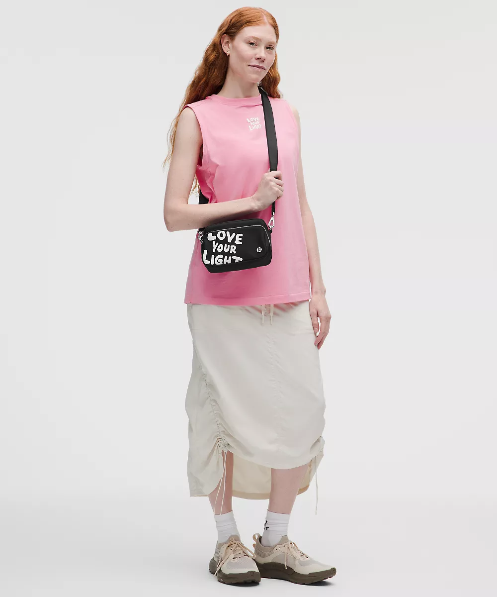 Sac bandoulière Everywhere 2L Graphique *Pride — Black, view 4