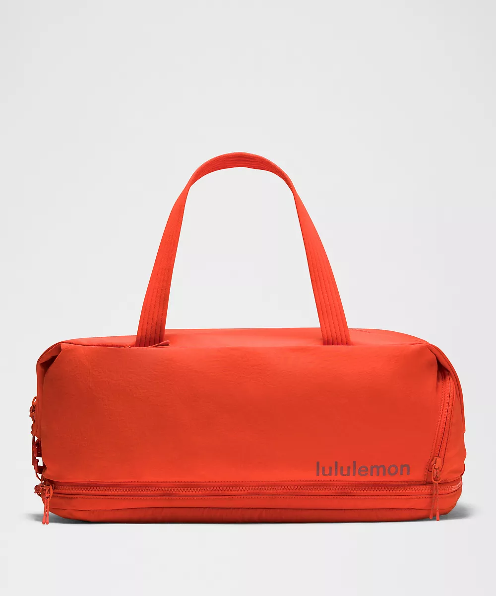 Sac de sport 3-en-1 30L — Cherry Ember/Cranberry Charm, view 1