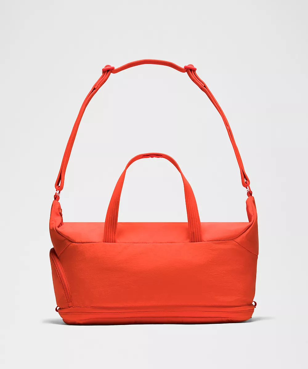 Sac de sport 3-en-1 30L — Cherry Ember/Cranberry Charm, view 3