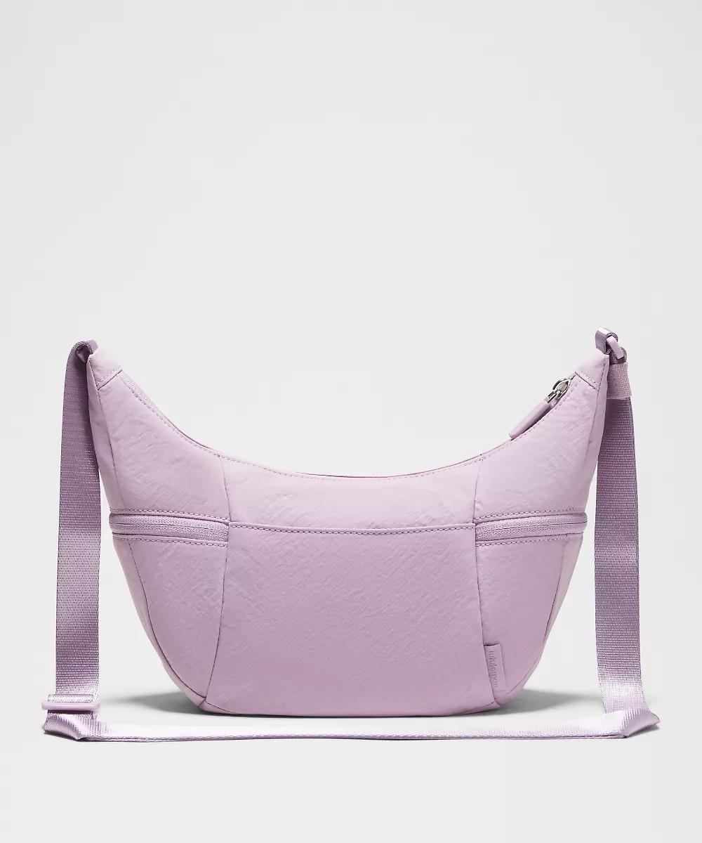 Petit sac banane souple Slouchy 3L — Lilac Play, view 3