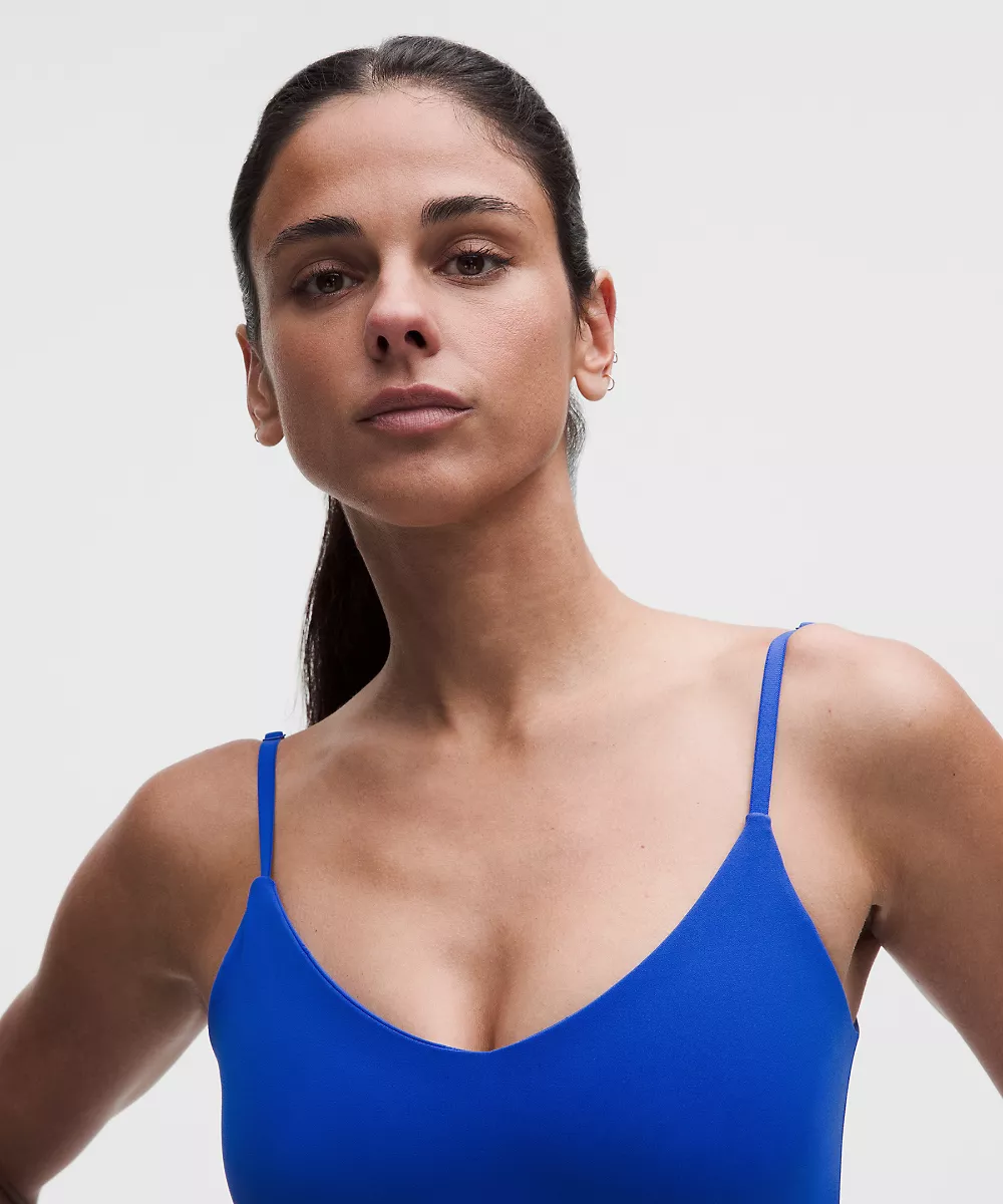 lululemon Align™ body caraco 6" *Maintien léger, bonnet A/B — Beach Ball Blue, view 3