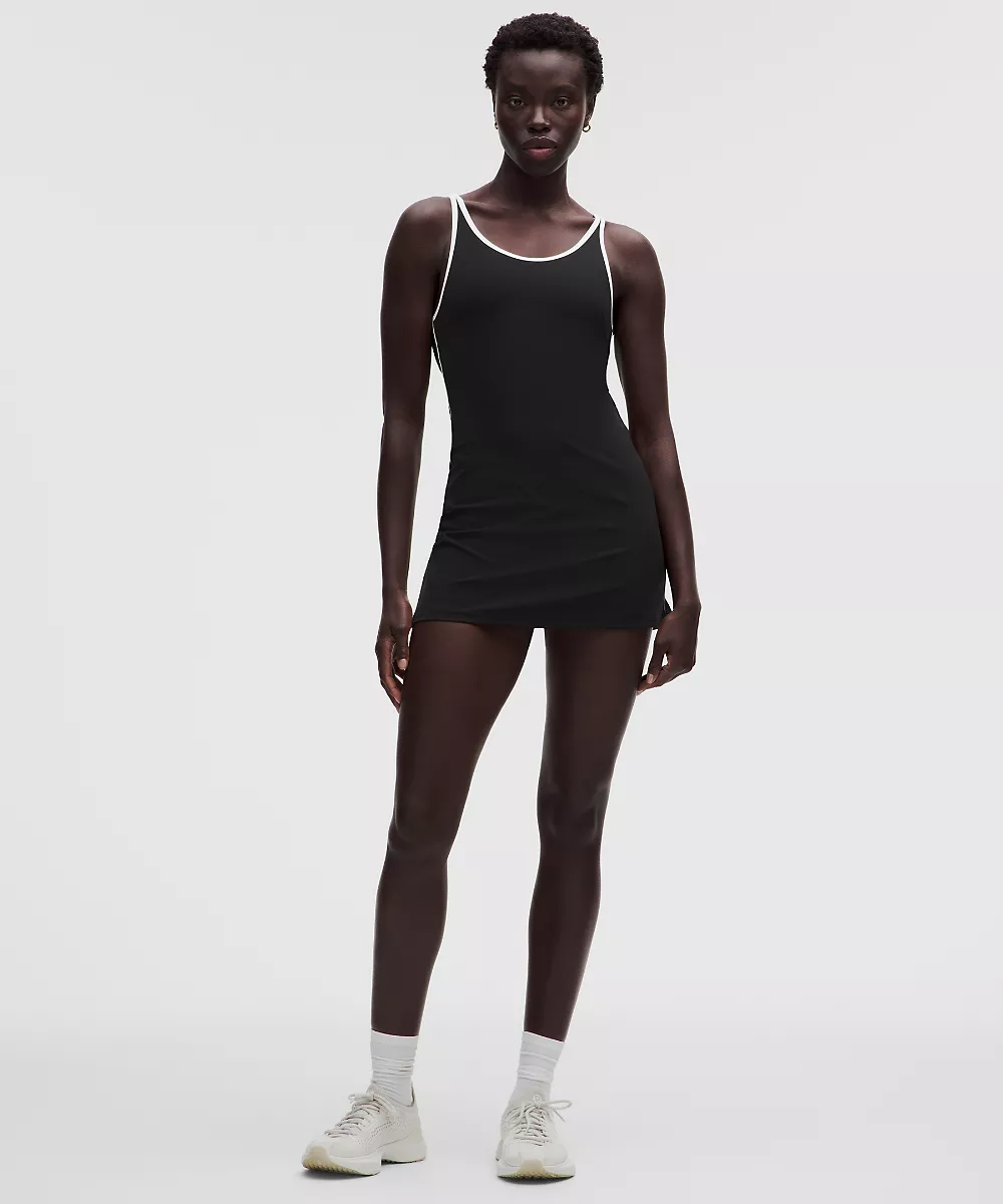 Robe de tennis col dégagé à découpe — Black/White, view 1
