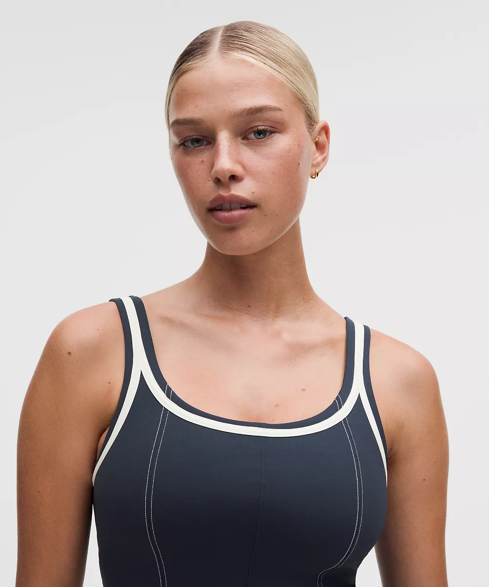 Débardeur Glow Up Maintien moyen, Bonnet C/D *Détail passepoil — True Navy/Light Ivory, view 4