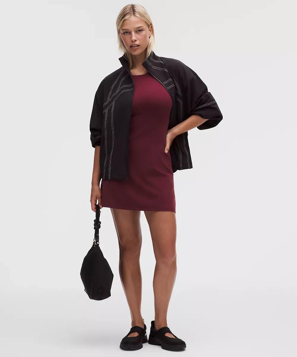 lululemon Align™ robe col montant bonnet C/D *Sleek Liner — Burgundy Bay, view 1