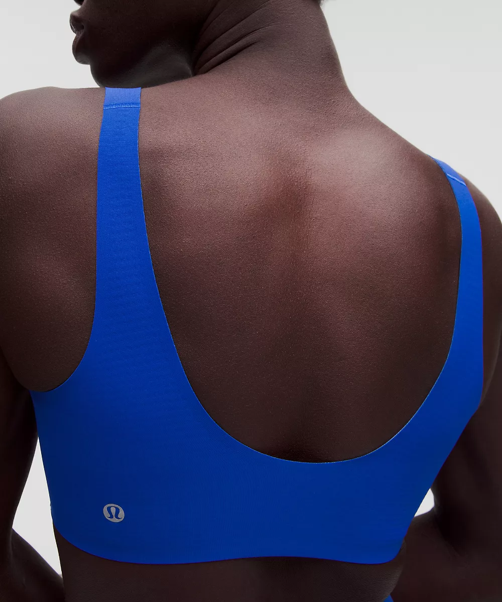 lululemon Glow Up™ brassière *Maintien moyen, bonnet B/C — Beach Ball Blue, view 5