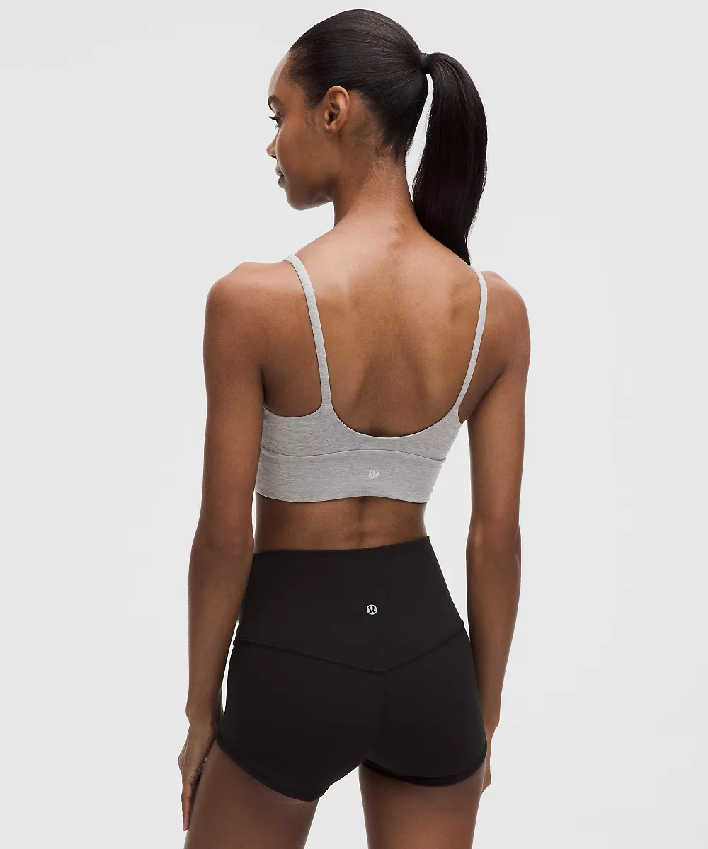 lululemon Focuser brassière col dégagé Nulu *Maintien léger, bonnet A/B — Heathered Core Medium Grey, view 2