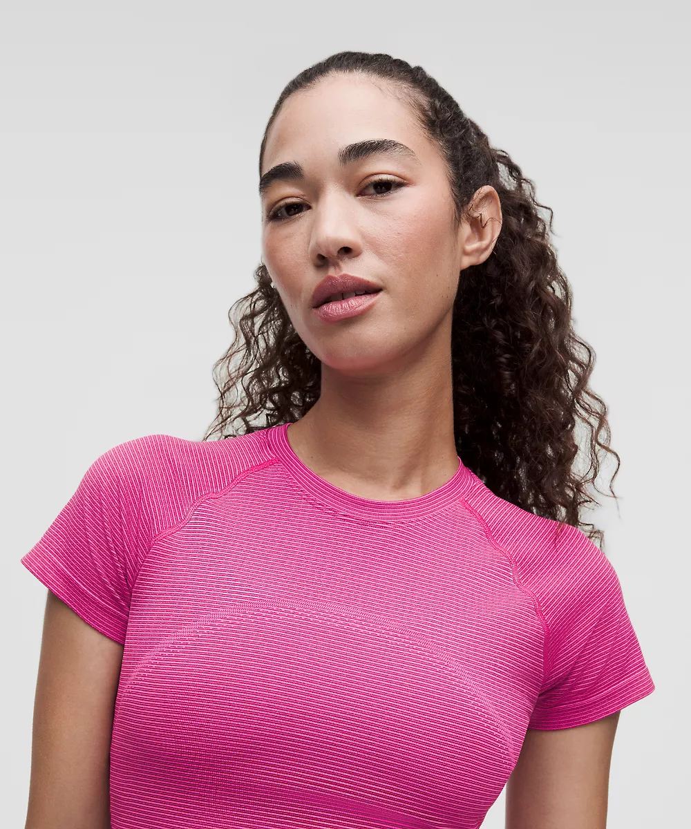 Chemise Swiftly Tech courte manches courtes 2.0 — Spandex Stripe Flamingo Fun/Raspberry Rave, view 4