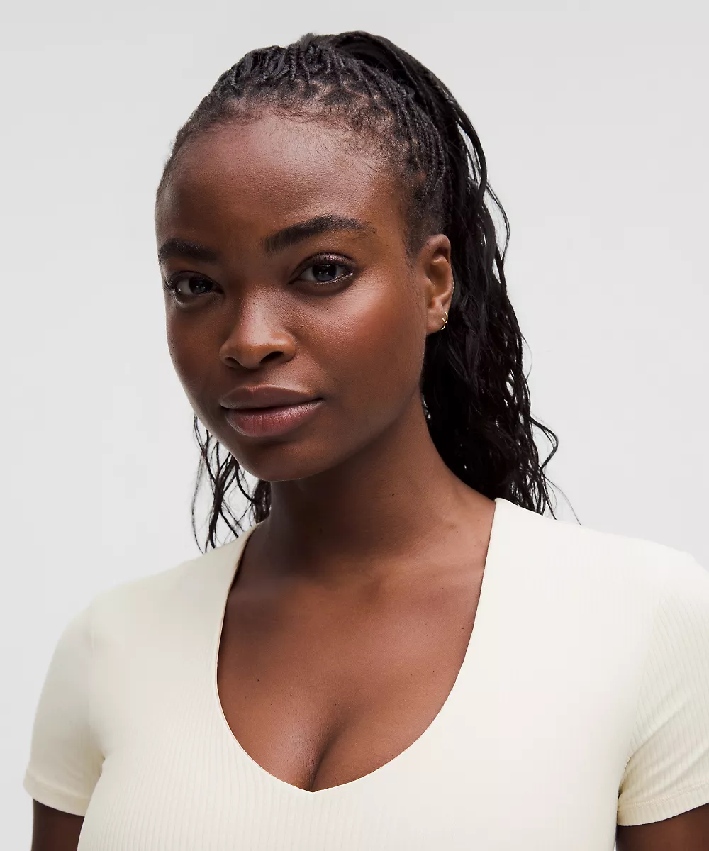 T-shirt col V côtelé Nulu All It Takes *Bonnets B–D — Light Ivory, view 4