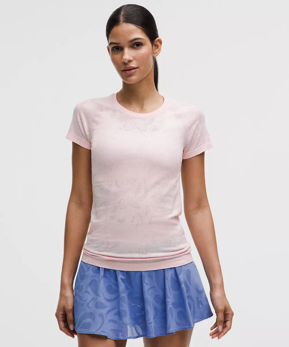 Chemise Swiftly Tech manches courtes 2.0 longueur hanches *Paisley — Perforated Paisley Pink Pearl, view 1