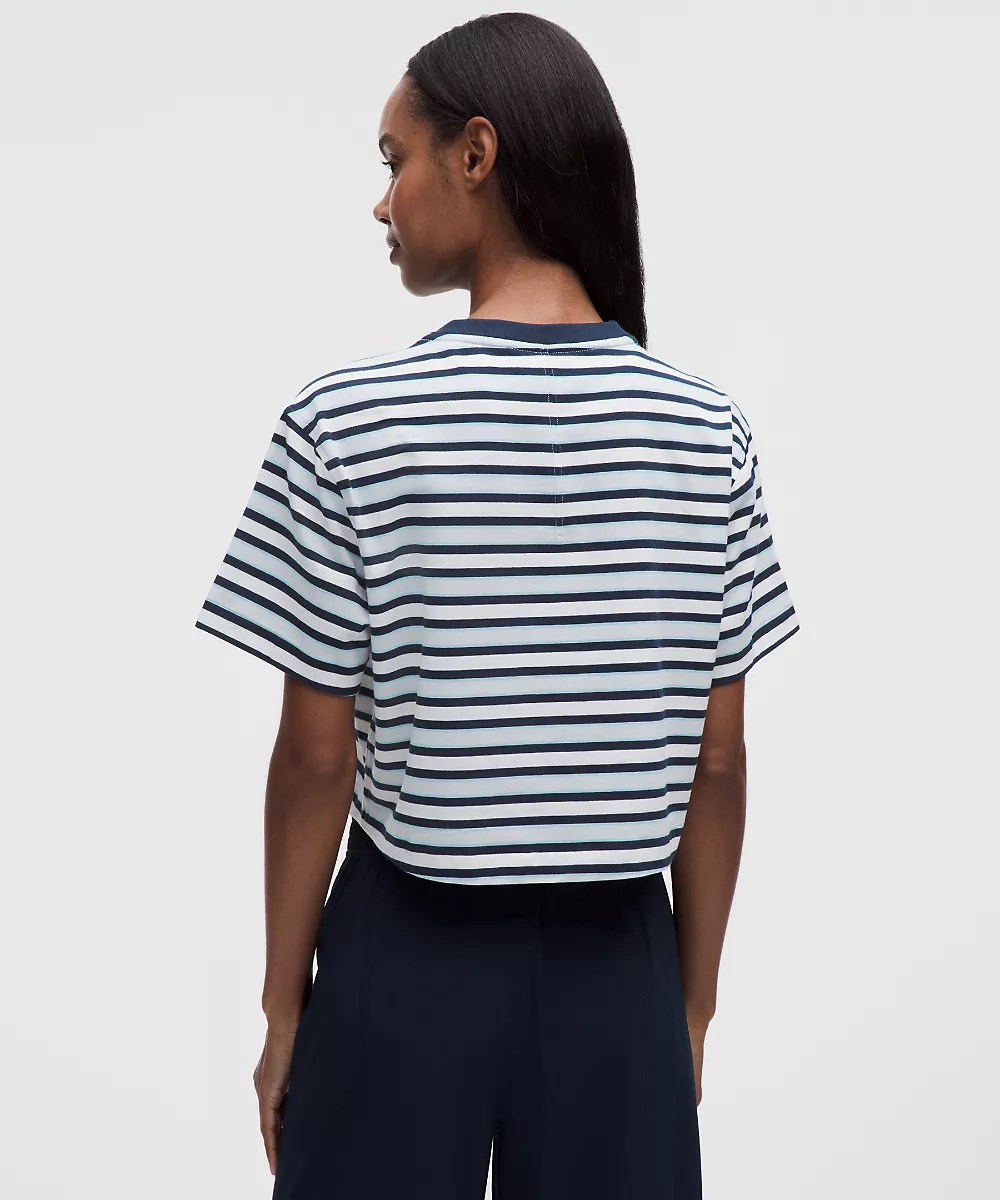 T-shirt court en coton bio All Yours — Reverse Stripe Starch Blue True Navy, view 3
