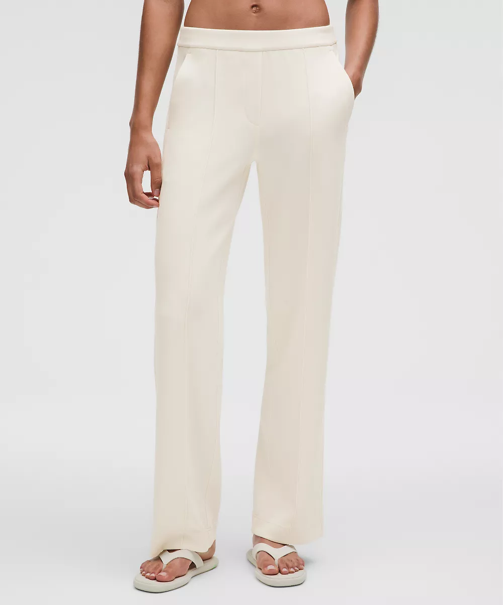 Pantalon Softstreme à plis taille mi-haute *Regular — Light Ivory, view 1