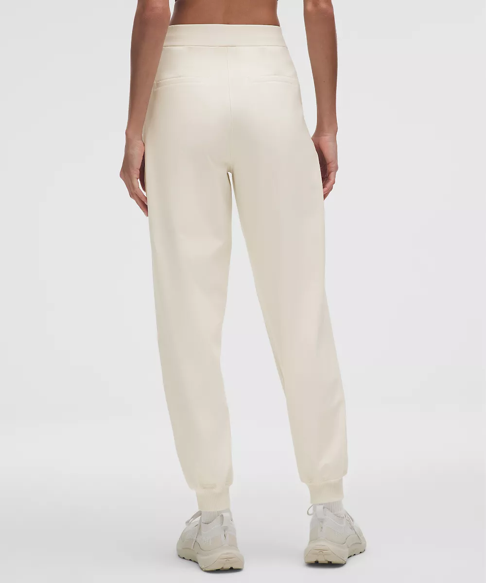 Jogging Daydrift taille haute *Grande taille — Light Ivory, view 3