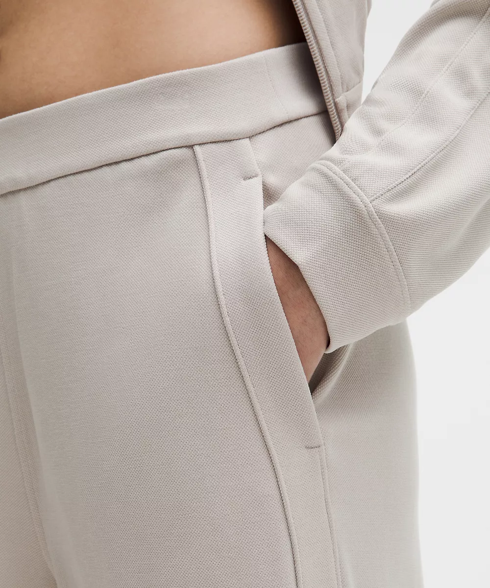 Pantalon Softstreme taille haute jambe large piqué *Regular — Downtown Tan, view 5