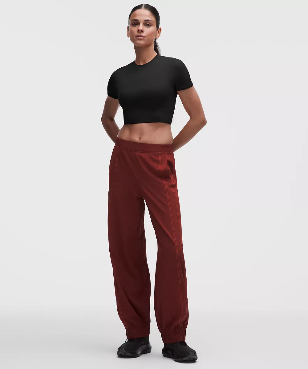 Jogging Define High-Rise Swift *Regular — Cranberry Charm/Cherry Ember, view 1