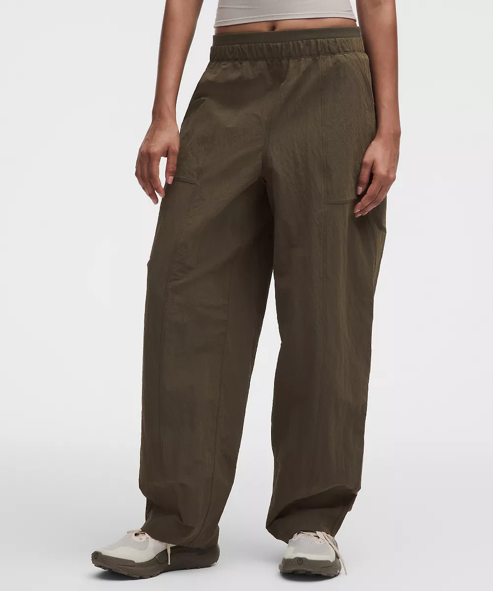 Pantalon en nylon froissé taille mi-haute jambe fuselée — Olive Brown, view 2
