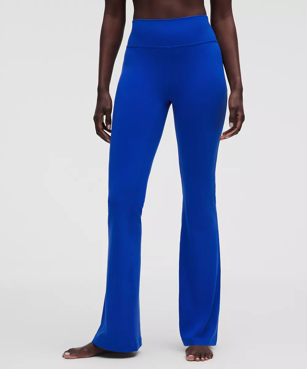 Groove Nulu pantalon taille haute évasé *Short — Beach Ball Blue, view 2