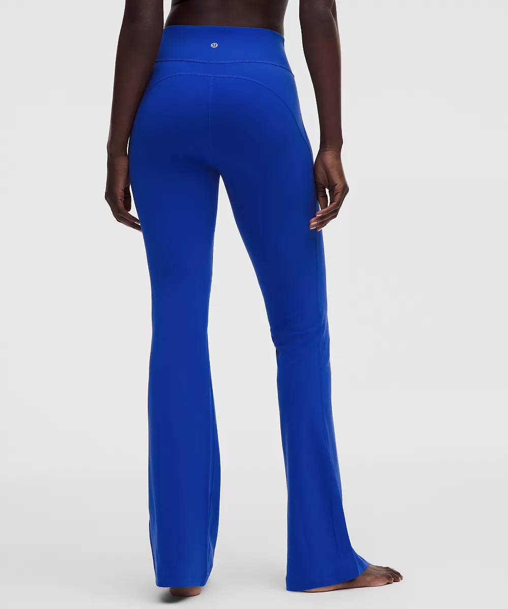 Groove Nulu pantalon taille haute évasé *Short — Beach Ball Blue, view 3