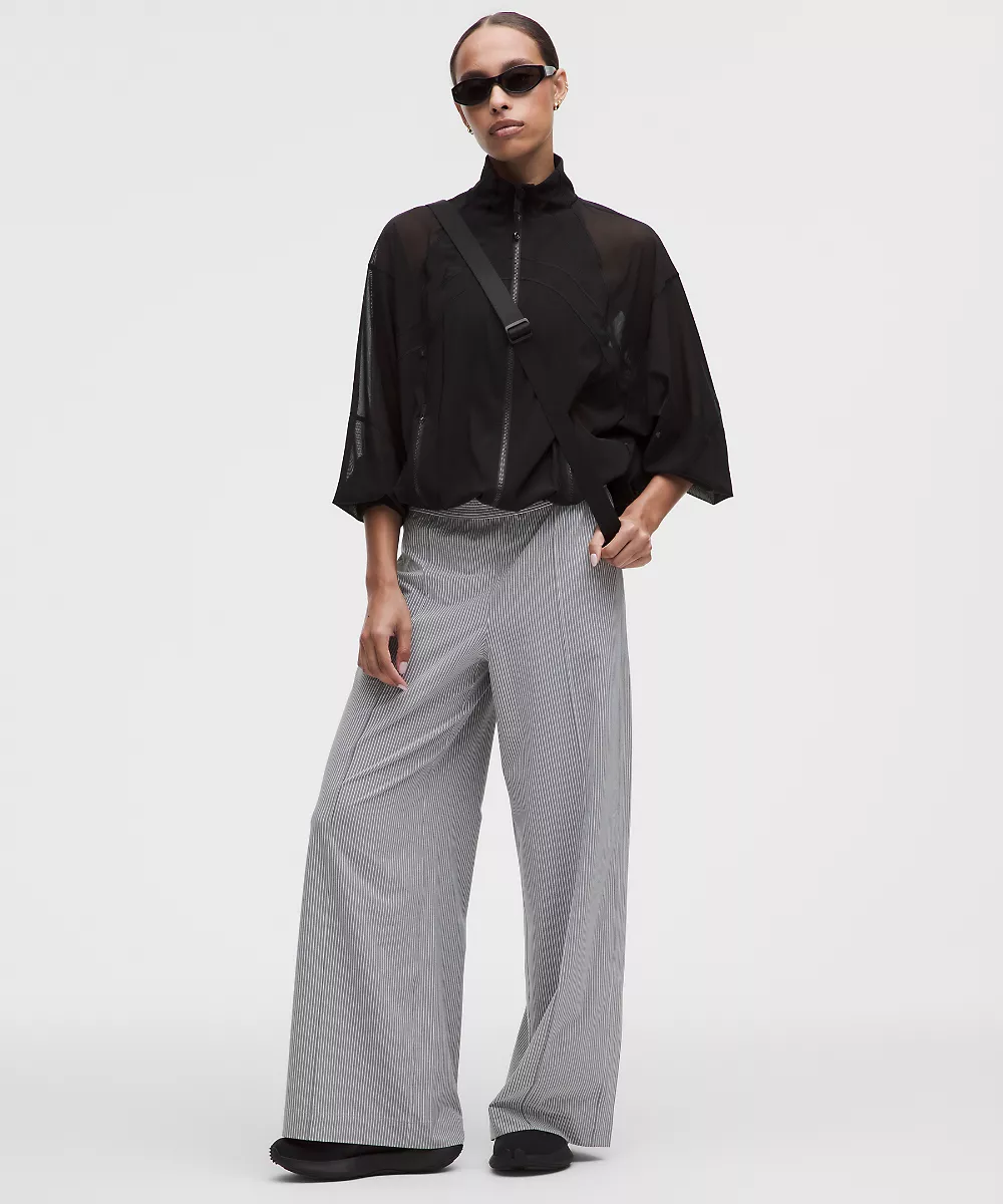 Pantalon taille mi-haute Breezily *Short — Hype Stripe Raceway Grey White, view 1