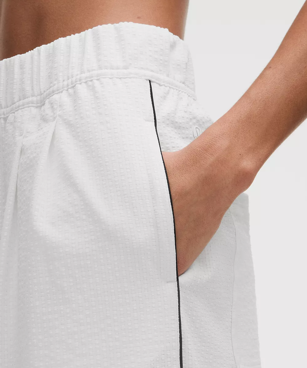 Pantalon plissé taille haute WovenAir en seersucker *Regular — White/White, view 4