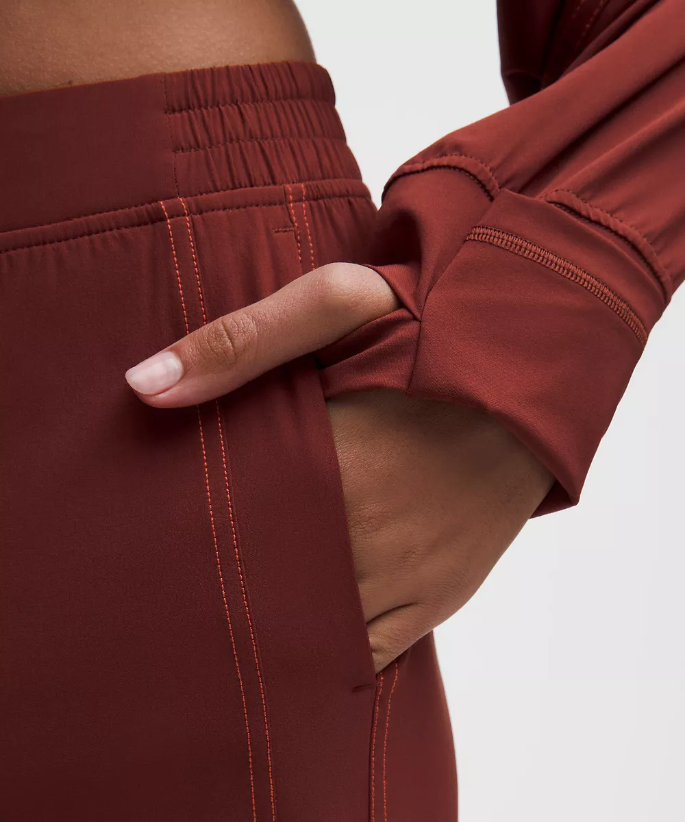 Jogging Define High-Rise Swift *Court — Cranberry Charm/Cherry Ember, view 4