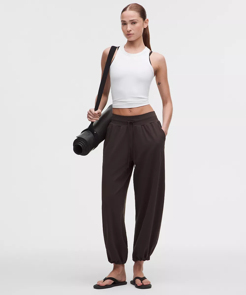 Groove pantalon taille basse coupe décontractée à cordon *Regular — Mahogany Muse, view 1