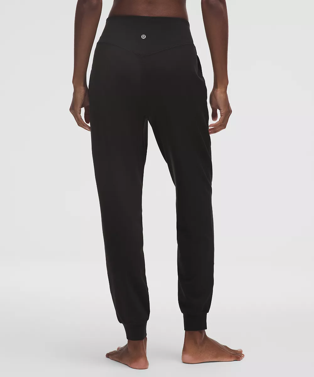 lululemon Align™ jogging taille haute *Short — Black, view 3